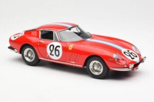 Ferrari 275 GTB Competizione #26 G. Biscaldi / A. de Bourbon Team Hugus 24 Hours of Le Mans 1966 CMC 1:18 M-199 Metal - imagem 4 de 6