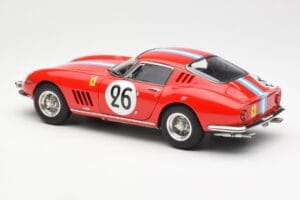 Ferrari 275 GTB Competizione #26 G. Biscaldi / A. de Bourbon Team Hugus 24 Hours of Le Mans 1966 CMC 1:18 M-199 Metal - imagem 5 de 6