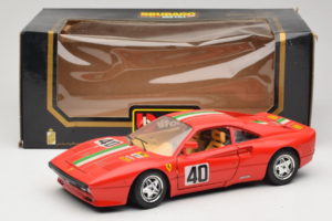 Ferrari 288 GTO #40 Vermelho Bandeira Italiana 1984 Bburago 1:18 3027-P1 Metal - imagem 8 de 8