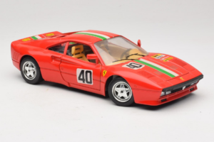 Ferrari 288 GTO #40 Vermelho Bandeira Italiana 1984 Bburago 1:18 3027-P1 Metal - imagem 6 de 8