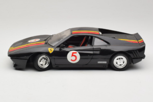 Ferrari 288 GTO #5 Preto Tonka 1:18 1109 Metal - imagem 4 de 8