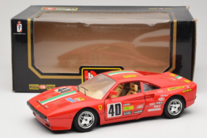 Ferrari 288 GTO Rally #40 Vermelho 1986 Bburago 1:18 3057-P1 Metal - imagem 8 de 8