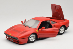 Ferrari 288 GTO Vermelho Tonka 1:18 3233 Metal - imagem 2 de 8