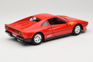 Ferrari 288 GTO Vermelho Tonka 1:18 1680 Metal - imagem 3 de 9