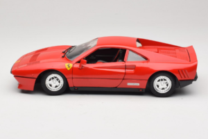 Ferrari 288 GTO Vermelho Tonka 1:18 1680 Metal - imagem 4 de 9