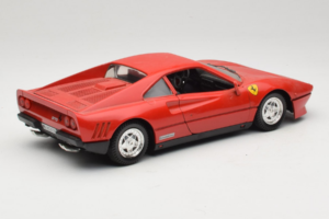 Ferrari 288 GTO Vermelho Tonka 1:18 3233 Metal - imagem 3 de 8