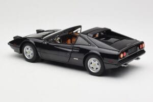 Ferrari 308 GTS Preto Hot Wheels 1:18 P9899 Metal - imagem 7 de 8