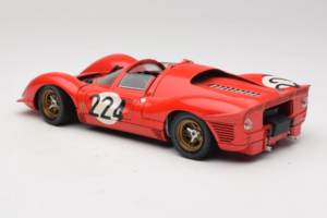Ferrari 330 P4 #224 Vermelho 1967 Revell 1:18 48825-P2 Metal - imagem 6 de 7