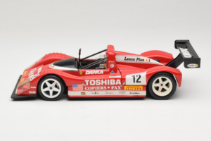 Ferrari 333 SP Toshiba #12 Velez / Taylor 2000 Hot Wheels 1:18 29750-P2 Metal - imagem 4 de 8
