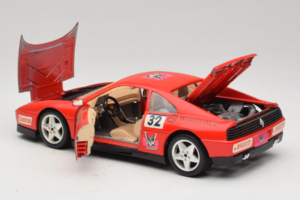 Ferrari 348 TB #32 Pirelli Vermelho 1989 Bburago 1:18 3039-P1 Metal - imagem 5 de 8