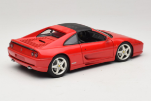 Ferrari F355 GTS Vermelho UT Models 1:18 22111 Metal - imagem 3 de 8