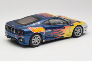 Ferrari 360 Modena Challenge #5 Hot Wheels Purple Fire Livery 1999 Bburago 1:18 29619 Metal - imagem 3 de 8