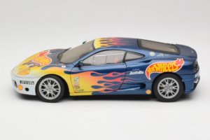 Ferrari 360 Modena Challenge #5 Hot Wheels Purple Fire Livery 1999 Bburago 1:18 29619 Metal - imagem 4 de 8