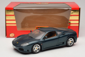 Ferrari 360 Modena Verde Escuro Metálico Bburago 1:18 3358-G2 Metal - imagem 7 de 7