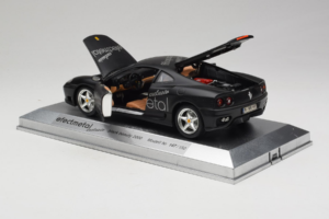 Ferrari 360 Modena Efecmetal Preto Mate Edição Limitada Exclusive Cars 1:18 EC003 Metal - imagem 5 de 8