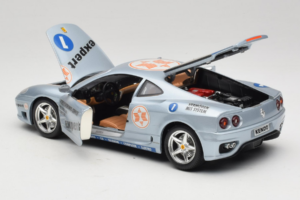 Ferrari 360 Modena Expert #1 Prata Bburago 1:18 3348-S1 Metal - imagem 5 de 8