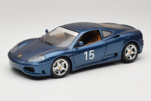 Ferrari 360 Modena #15 Edição Limitada Azul Metálico Bburago 1:18 3358-F1 Metal