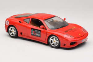 Ferrari 360 Modena Bevro International #4 Edição Limitada 111 unid Vermelho Bburago 1:18 3358-P1 Metal - imagem 6 de 8