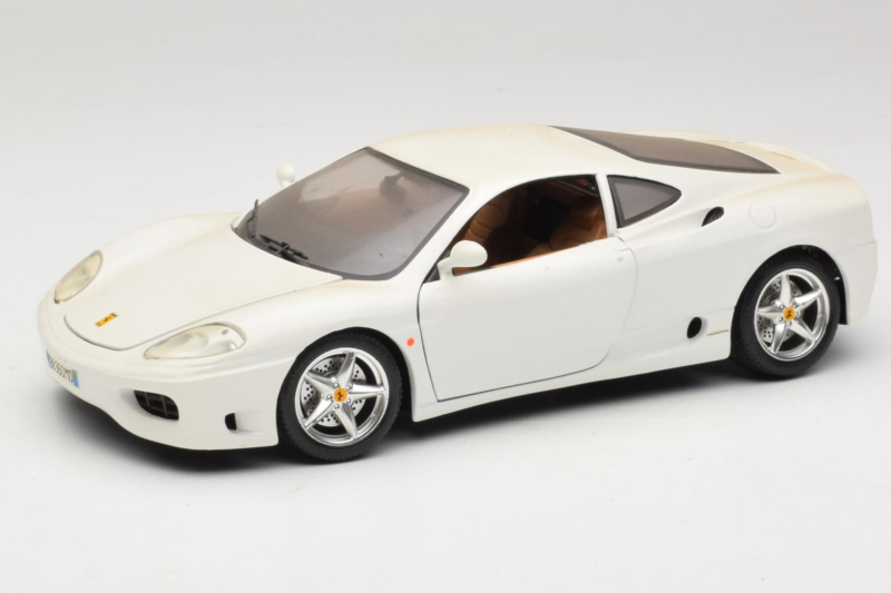 Ferrari 360 Modena Branco Bburago 1:18 3368-W1 Metal