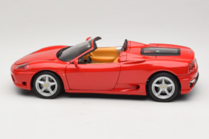 Ferrari 360 Spider Vermelho Hot Wheels 1:18 27774-M1 Metal - imagem 4 de 8