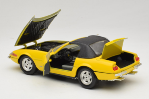 Ferrari 365 GTS/4 Daytona Cabriolet Amarelo Techno Giodi 1:18 740028 Metal - imagem 5 de 8