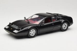 Ferrari 365 GT4/BB Preto Kyosho 1:18 08173K Metal