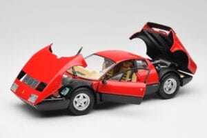 Ferrari 365 GT4/BB Vermelho Kyosho 1:18 08173R Metal - imagem 2 de 8