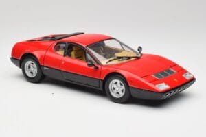 Ferrari 365 GT4/BB Vermelho Kyosho 1:18 08173R Metal - imagem 6 de 8