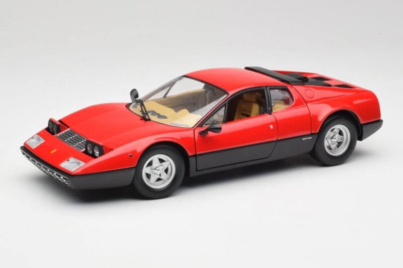 Ferrari 365 GT4/BB Vermelho Kyosho 1:18 08173R Metal