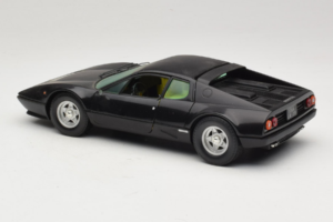 Ferrari 365 GT4 BB Preto Chrono 1:18 CH002 Metal - imagem 7 de 8