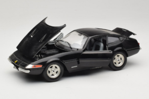 Ferrari 365 GTB/4 Daytona Preto Techno Giodi 1:18 40011-B2 Metal - imagem 2 de 8