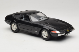 Ferrari 365 GTB/4 Daytona Preto Techno Giodi 1:18 40011-B2 Metal - imagem 6 de 8