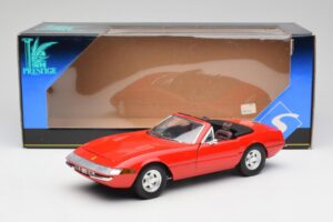 Ferrari 365 GTS Vermelho Solido 1:18 8017 Metal - imagem 8 de 8