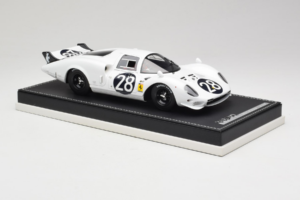 Ferrari 365 P2 #28 M. Gregory / J. Schlesser NART 24 Hours of Daytona 1967 Branco AB Models 1:18 REMC019 Resina - imagem 4 de 6