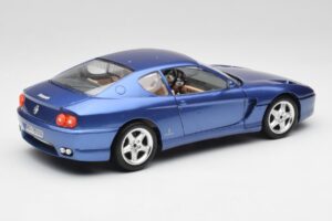 Ferrari 456 GT Blu Pozzi Bburago 1:18 3036-M3 Metal - imagem 3 de 8