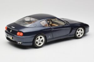 Ferrari 456 GT Azul Bburago 1:18 3036 Metal - imagem 5 de 8