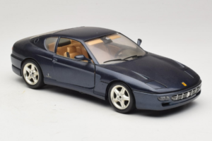 Ferrari 456 GT Azul Bburago 1:18 3036-B1 Metal - imagem 6 de 8