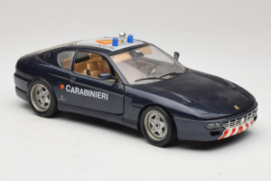 Ferrari 456 GT Carabinieri Preto Bburago 1:18 3036-B3 Metal - imagem 6 de 8
