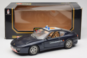 Ferrari 456 GT Carabinieri Preto Bburago 1:18 3036-B3 Metal - imagem 8 de 8
