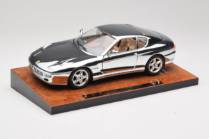 Ferrari 456 GT Chrome Silver Bburago 1:18 3746-R1 Metal - imagem 3 de 8