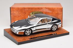 Ferrari 456 GT Chrome Silver Bburago 1:18 3746-R1 Metal - imagem 8 de 8