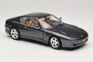 Ferrari 456 GT Cinzento Metallic Pintura Especial Bburago 1:18 3036D Metal - imagem 6 de 8