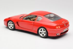 Ferrari 456 GT Vermelho Bburago 1:18 3036-M1 Metal - imagem 7 de 8