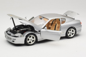 Ferrari 456 GT Prata Bburago 1:18 3336-S1 Metal - imagem 2 de 8