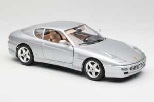 Ferrari 456 GT Prata Bburago 1:18 3036-M2 Metal - imagem 6 de 8