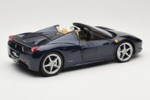 Ferrari 458 Italia Spider Dark Blue Metallic Hot Wheels 1:18 X5529 Metal - imagem 3 de 8