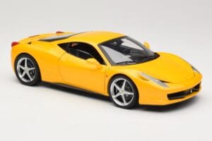 Ferrari 458 Italia Amarelo Hot Wheels 1:18 P9894 Metal - imagem 6 de 8