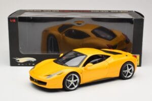 Ferrari 458 Italia Amarelo Hot Wheels 1:18 P9894 Metal - imagem 8 de 8