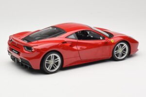 Ferrari 488 GTB Vermelho Bburago 1:18 18-16008 Metal - imagem 3 de 8