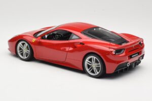 Ferrari 488 GTB Vermelho Bburago 1:18 18-16008 Metal - imagem 7 de 8